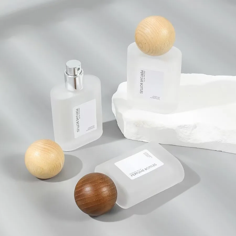 30/50ML Frosted Glass Refillable Perfume Spray Bottle Wooden Ball Cap For Essential Oil Samples